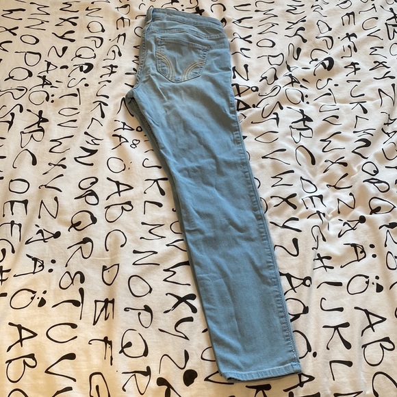 Hollister Low Rise Jean Leggings size 5S (W27 L26) in excellent condition - Picture 4 of 5